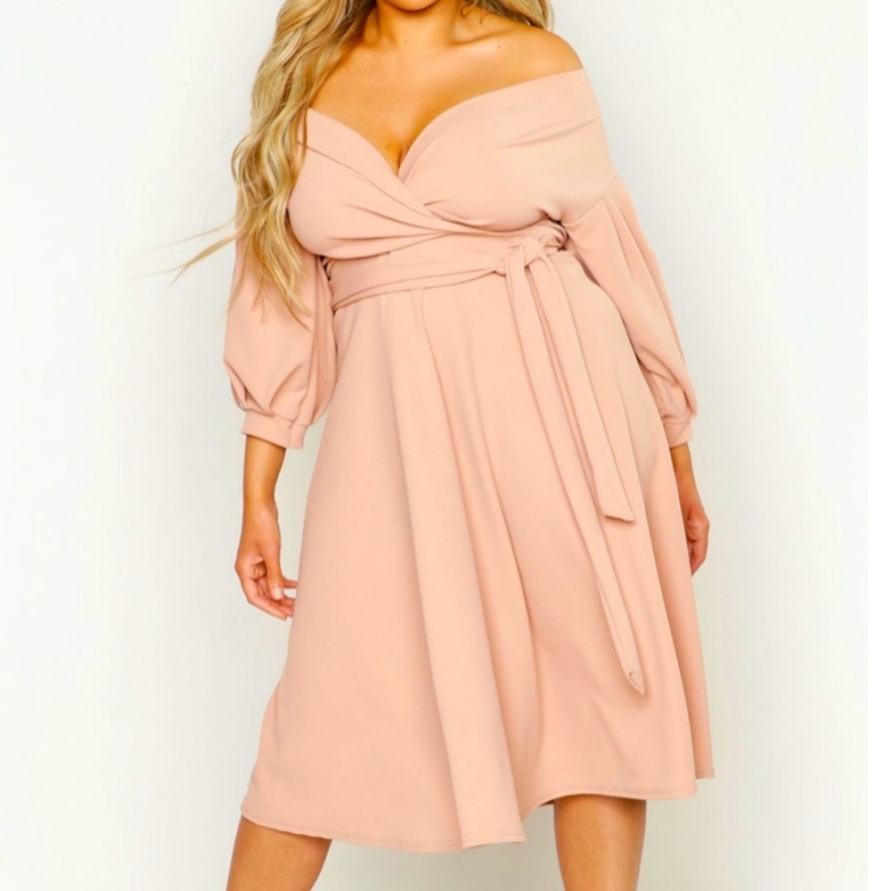 Boohoo plus size off the shoulder dress
